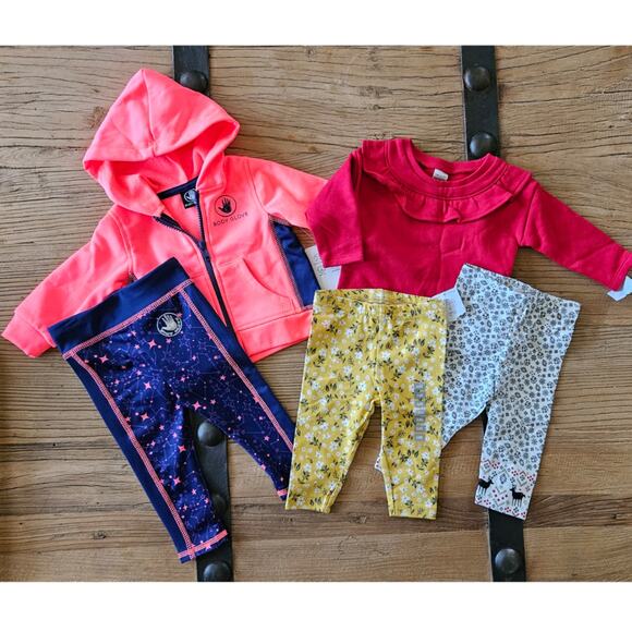 Infant Girl's 5 piece bundle sz 6M New - Picture 1 of 3